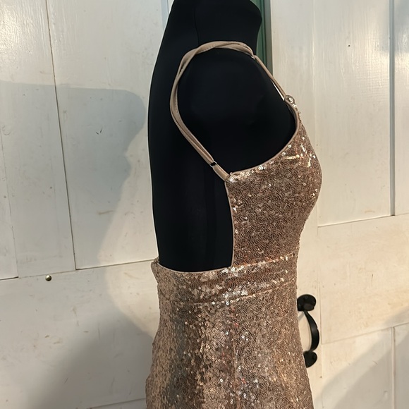 SALE $29 Shein Rosegold Sequin Maxi Gown Bodycon Bombshell Barbiecon Prom Gala - Picture 4 of 6